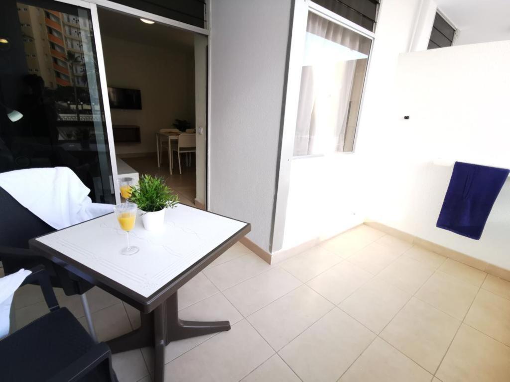 Cherry Top Cake Apartment Playa del Inglés Exteriör bild