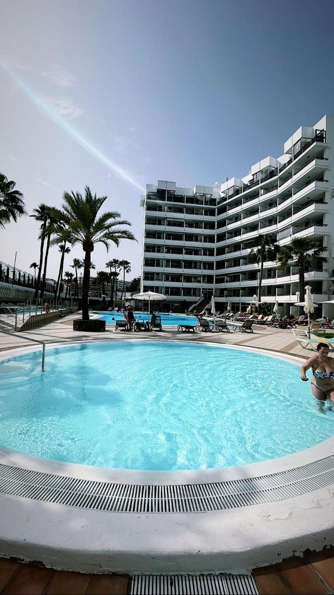 Cherry Top Cake Apartment Playa del Inglés Exteriör bild